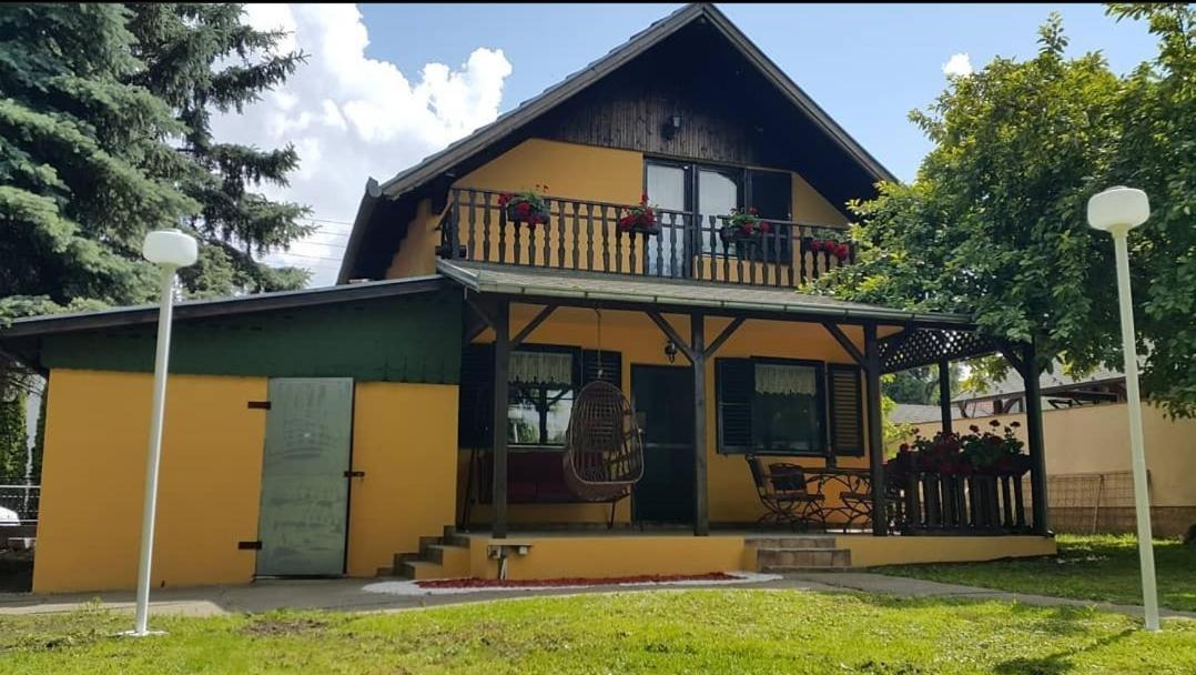 Kuca Ribarev san Villa Beocin Dış mekan fotoğraf